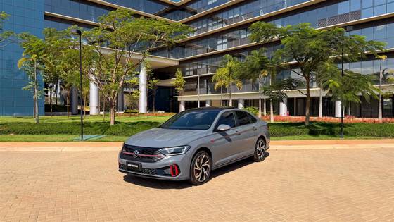 VOLKSWAGEN JETTA 2.0 350 TSI GASOLINA GLI DSG